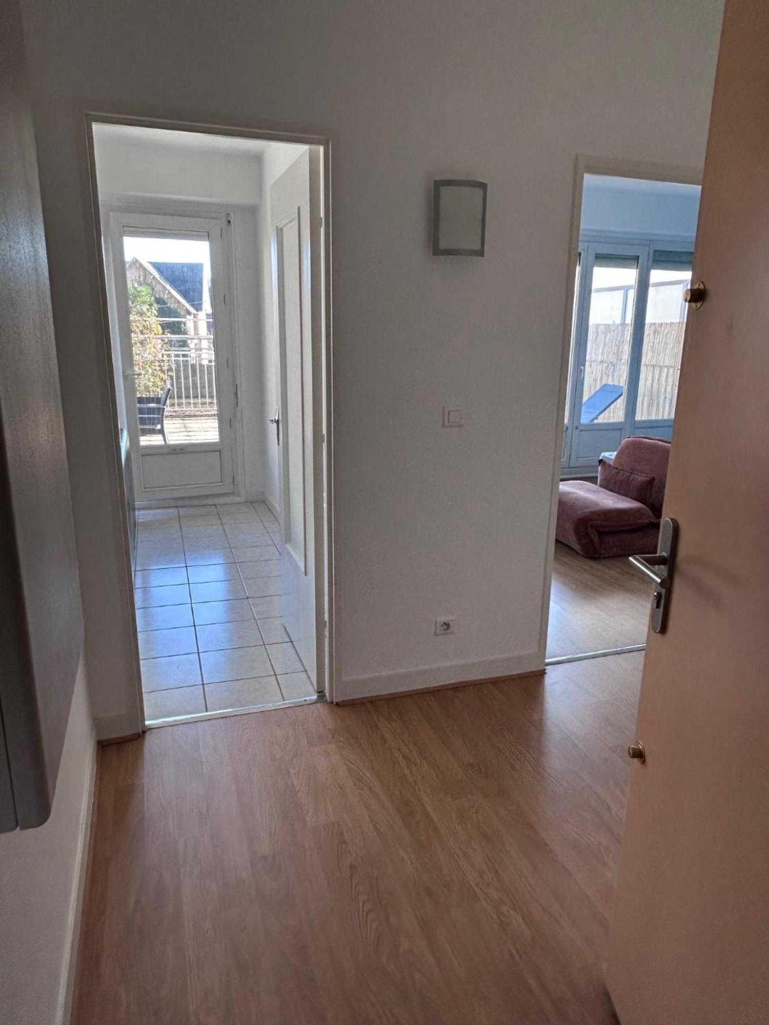 Apartment Centre Et Terrasse Brive-la-Gaillarde