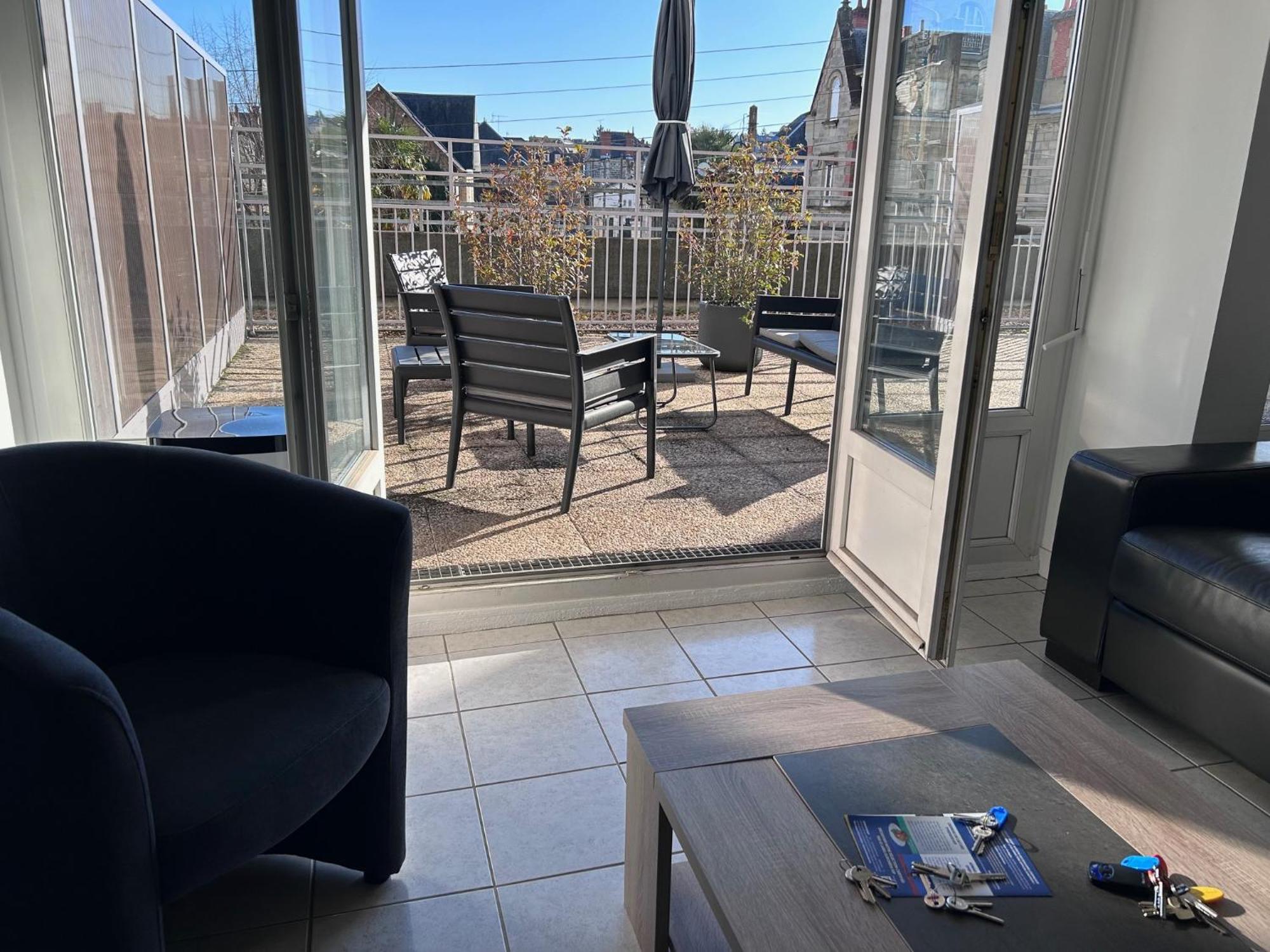 Centre Et Terrasse